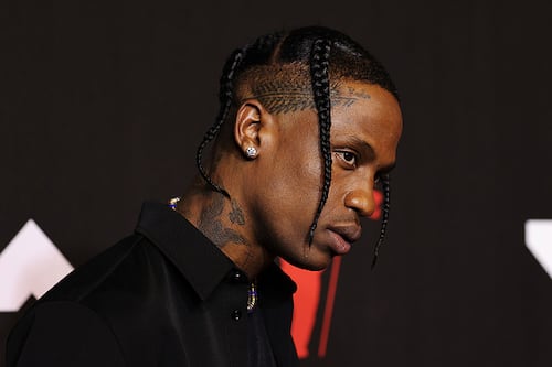 Travis Scott genera polémica en Puerto Rico al presentar un espectáculo de solo 60 minutos