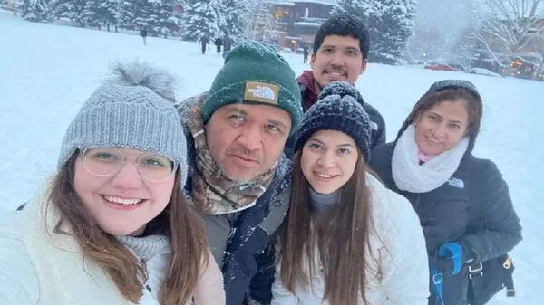 Los cinco integrantes fueron identificados por el embajador de México en la India.