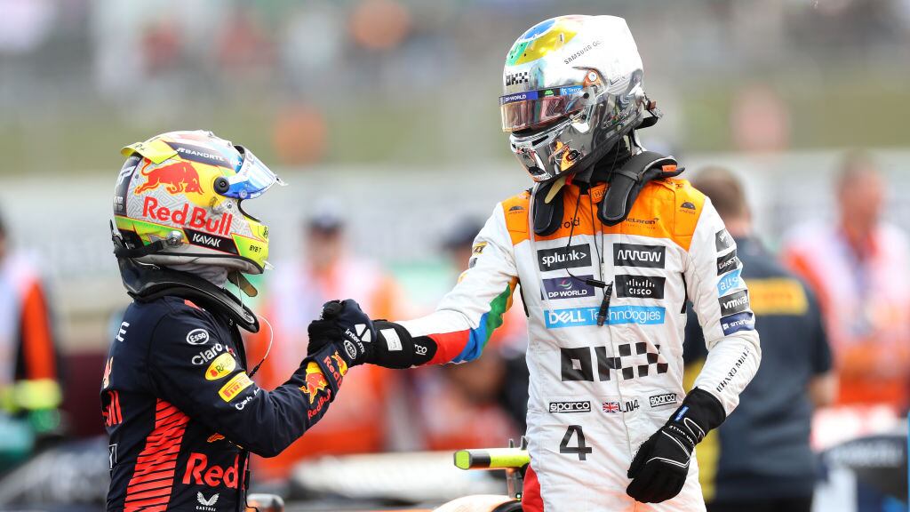 Checo Pérez podría ser sustituido por Lando Norris en Red Bull.