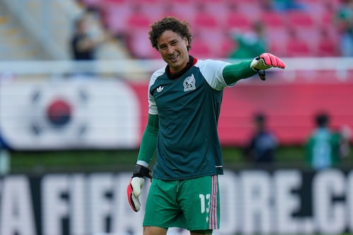 Guillermo Ochoa tendrá su último baile en Copas del Mundo: Sería titular ante República Checa