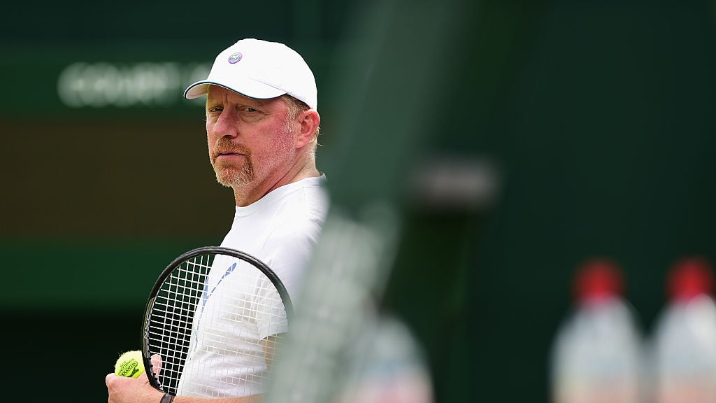 Becker permaneció activo en el mundo del tenis como entrenador de Novak Djokovic.