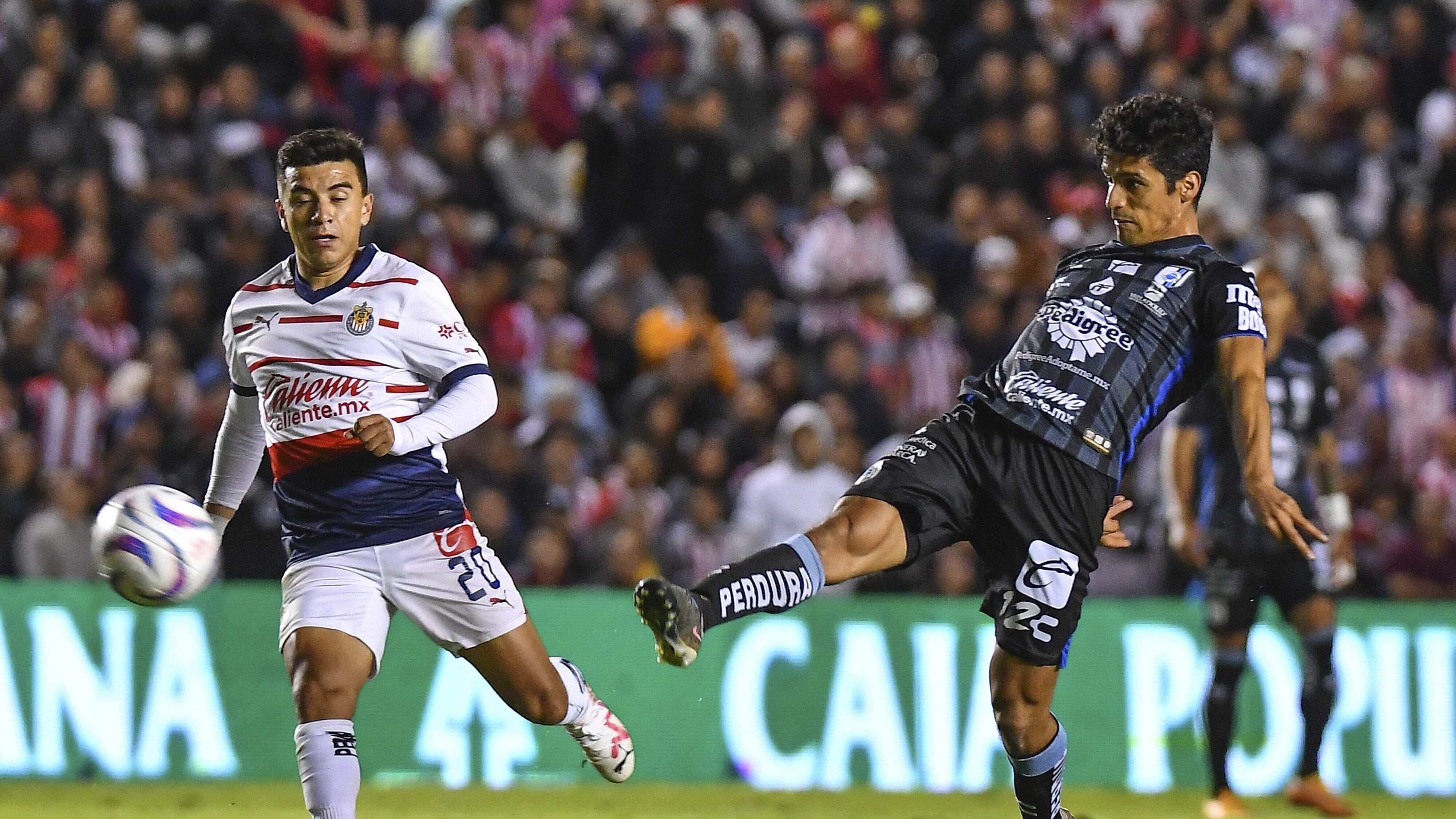 Chivas vs. Querétaro.