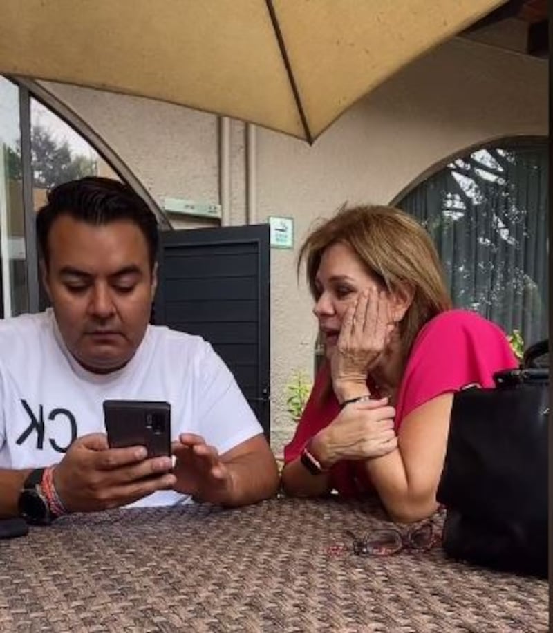 El divertido TikTok de Érika Buenfil por el Día de las Madres