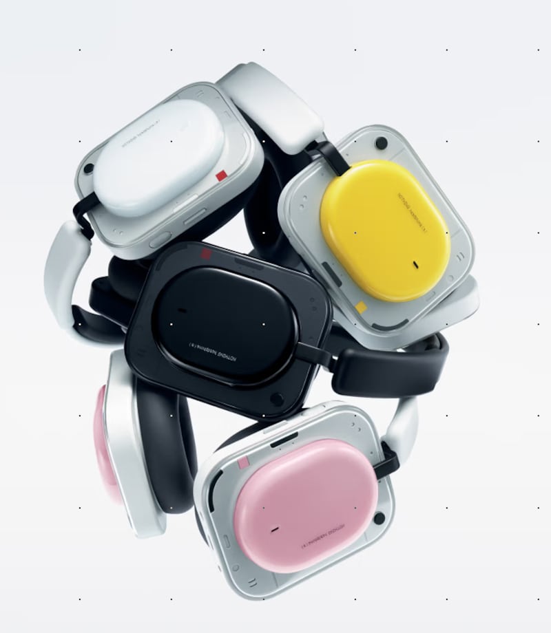 Charlie Smith, Chief Brand Officer de Nothing, explica cómo el diseño emocional, la colaboración con la comunidad y la cultura creativa están redefiniendo la forma en que interactuamos con la tecnología