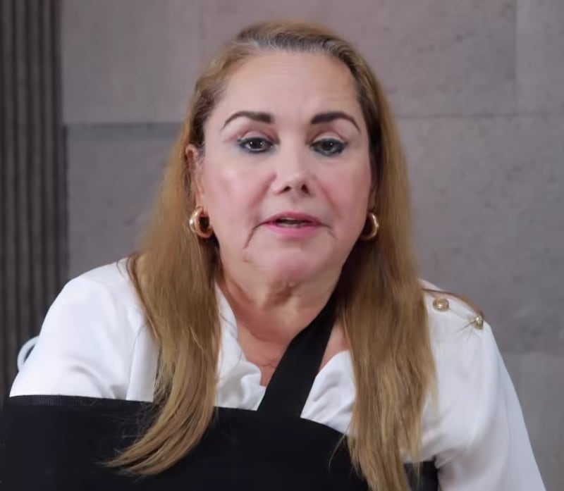 La mamá de Barrón está muy afectada por la situación.