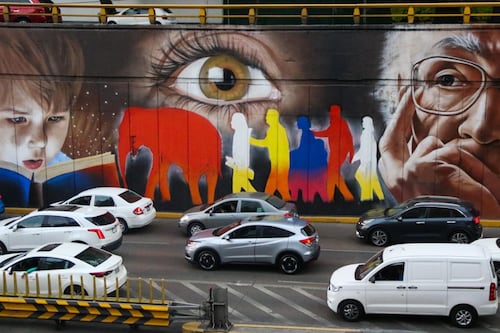 Hoy No Circula jueves 13 de noviembre 2025: qué autos no podrán circular en CDMX y Edomex