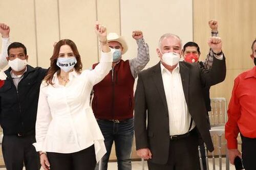 Presenta PT a Clara Luz como precandidata del partido a la gubernatura