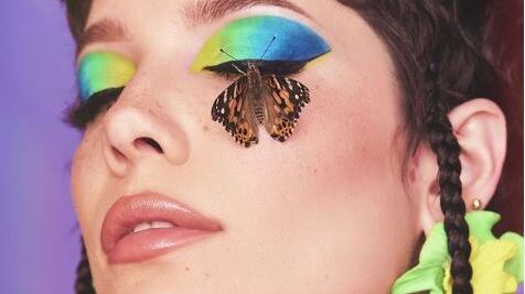 La carátula del nuevo disco de Halsey que generó polémica