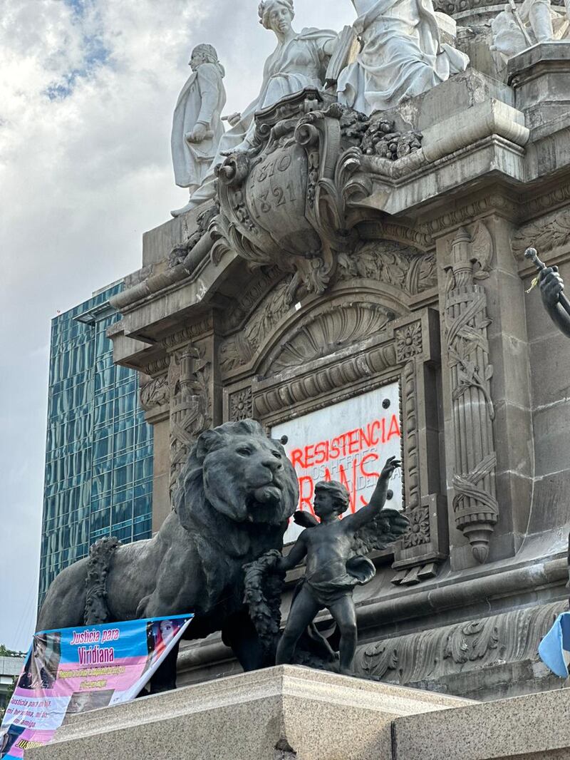 Justicia-para-Viridiana-Marcha-del-orgullo-lgbtiq-cdmx-2023