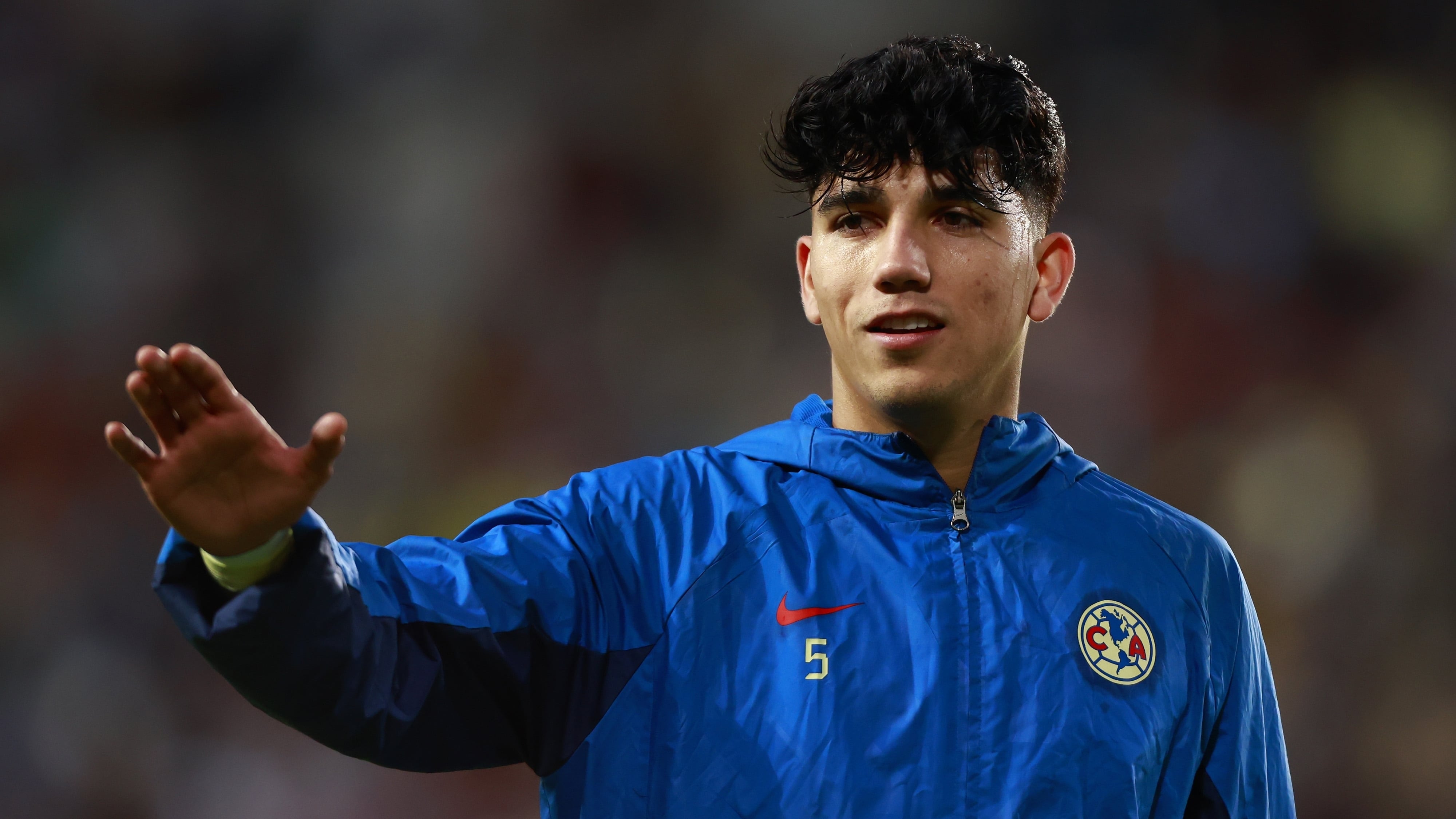 Kevin Álvarez ha sido blanco de críticas por su rendimiento en el América.