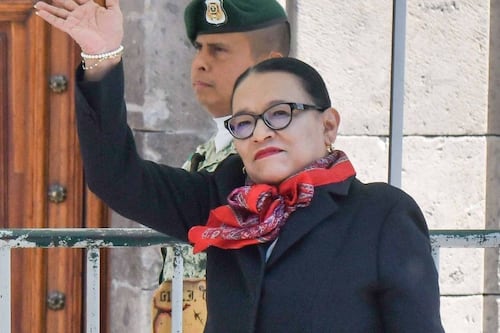 “Aunque sea un huesito”: Desgarradora súplica de padres de desaparecidos a Rosa Icela