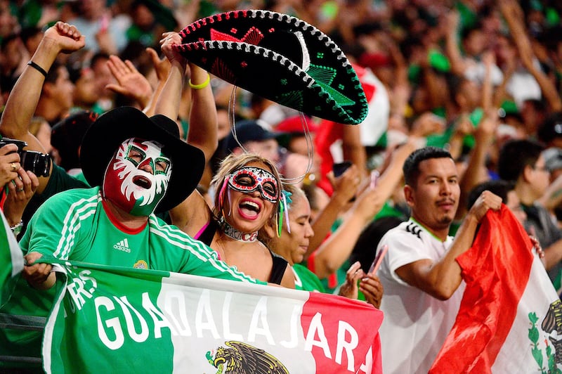 Futbol mascaras de luchadores