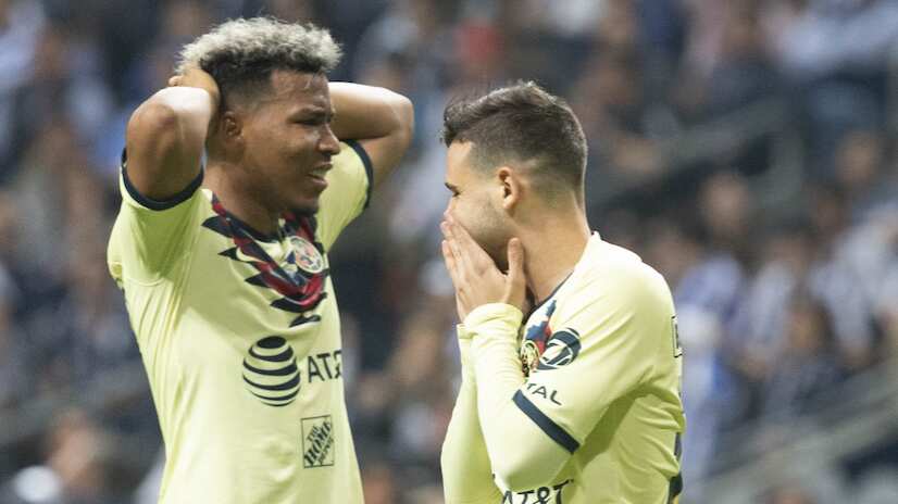 Roger Martínez y Nicolás Bendetti, jugadores del América. | MEXSPORT