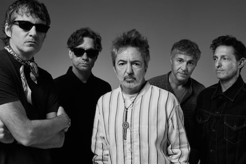 Babasónicos estrena ‘Cuerpos Vol. 1’, disco que mantiene su esencia con tintes novedosos