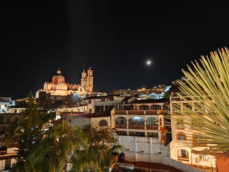 Desde pozas turquesas hasta llegar a Juliantla, la tierra de Joan Sebastian. Además, te decimos dónde comer delicioso y los tours que te harán sentir en una película