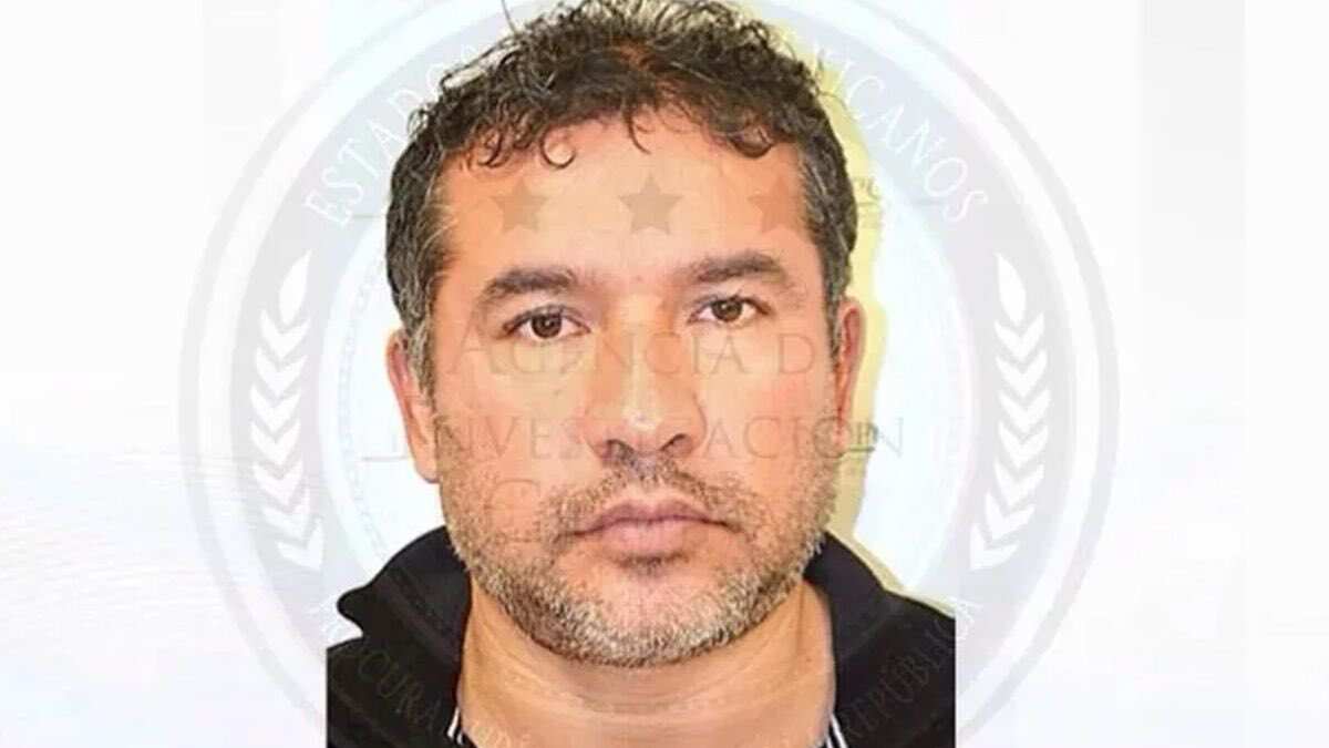 Un juzgado federal absolvió a Sidronio Casarrubias de los delitos de delincuencia organizada, ya que la FGR no pudo acreditar la existencia de 'Guerreros Unidos'.