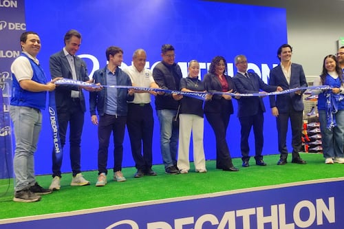 Decathlon abre nueva tienda en Corregidora