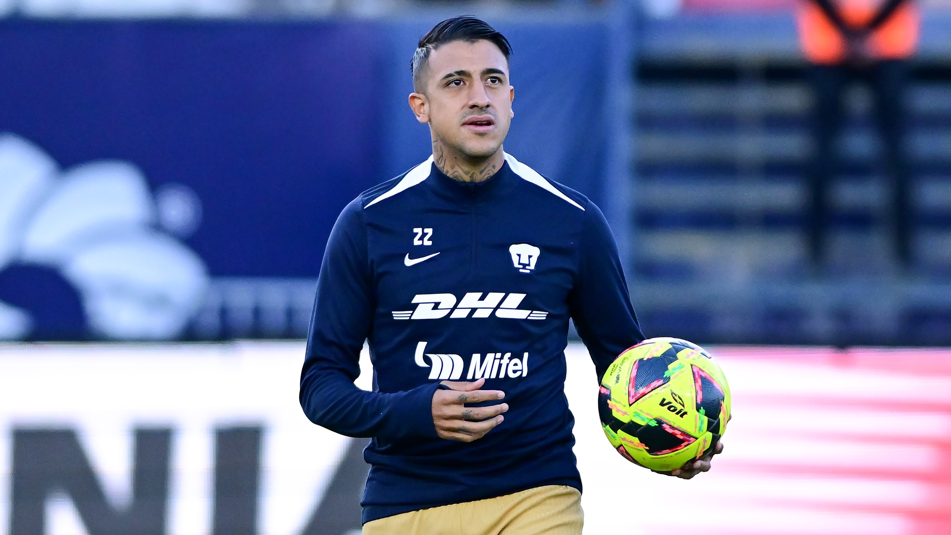 Pumas hizo oficial la salida de Robert Ergas.