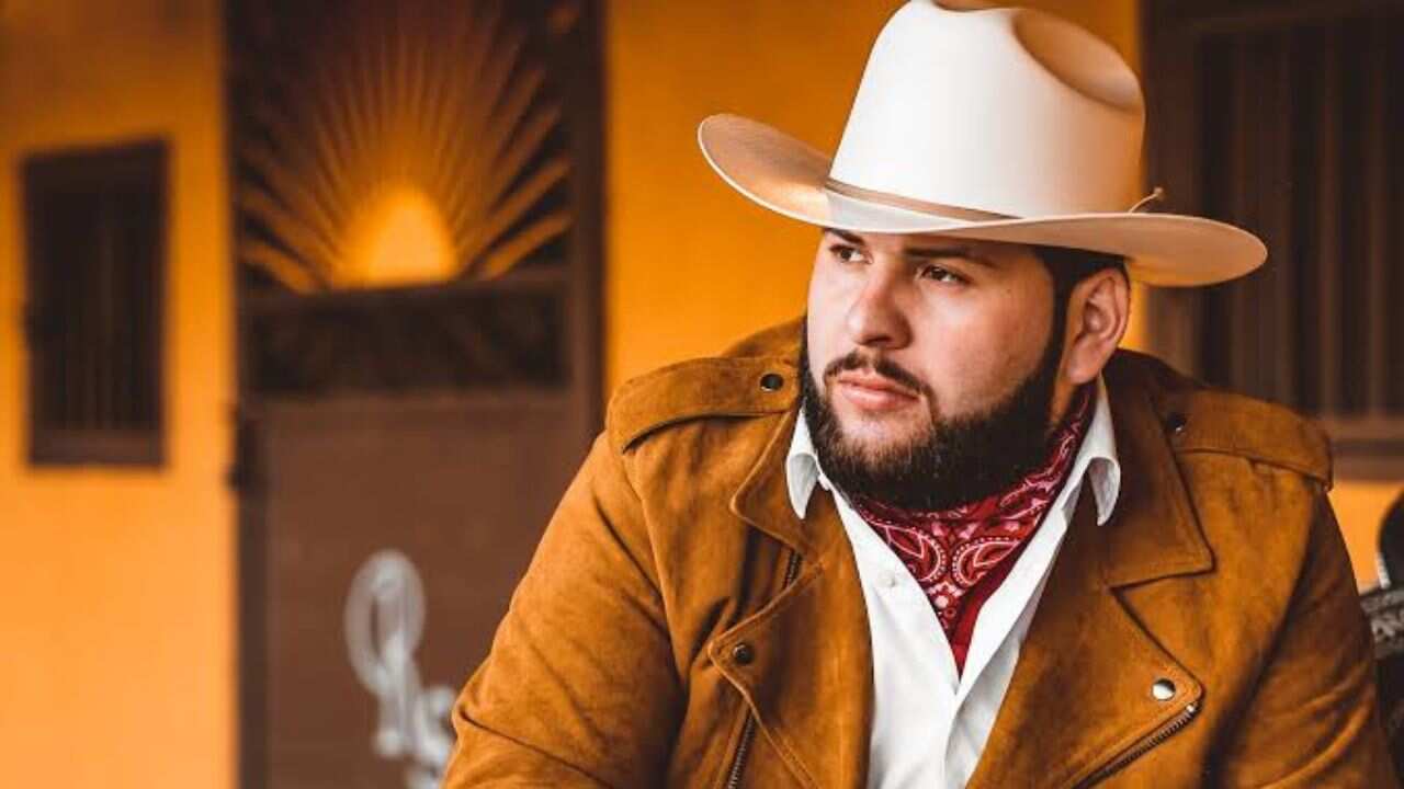 El Fantasma defiende los corridos tradicionales