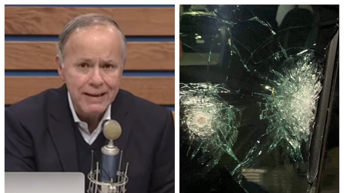 El periodista sufrió un atentado a bordo de su camioneta. (Especial)