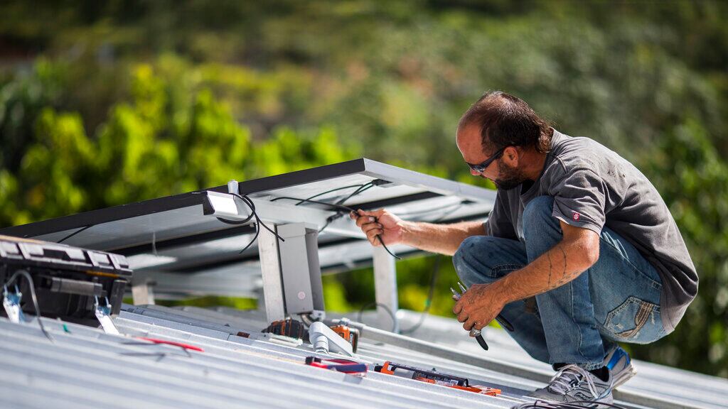 Combate al cambio climático se estanca, ¿qué pasa con los calentadores solares en hogares?