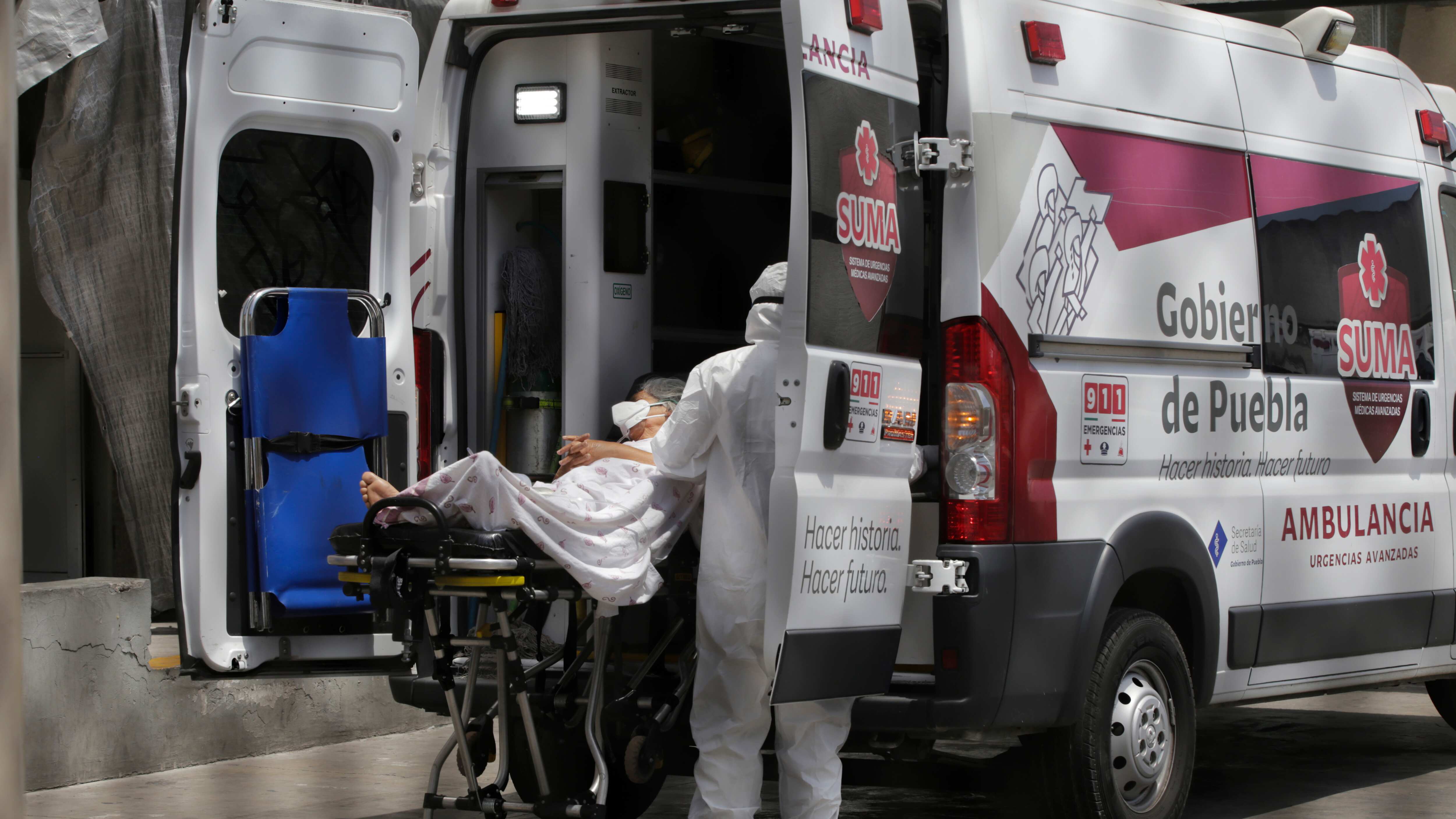 Disminuye positividad de contagios por Covid al 18%