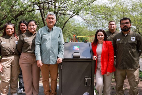 San Pedro instala contenedores anti osos en parques públicos