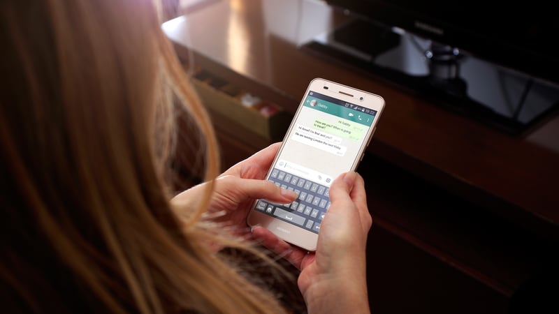 En caso de hackeo, puedes bloquear tu teléfono a la distancia (Dreamstime).