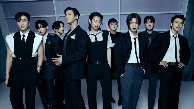 SUPER JUNIOR