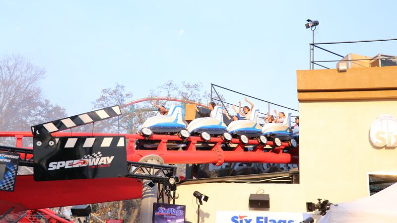 Inauguran montaña rusa única en Latinoamérica en la CDMX