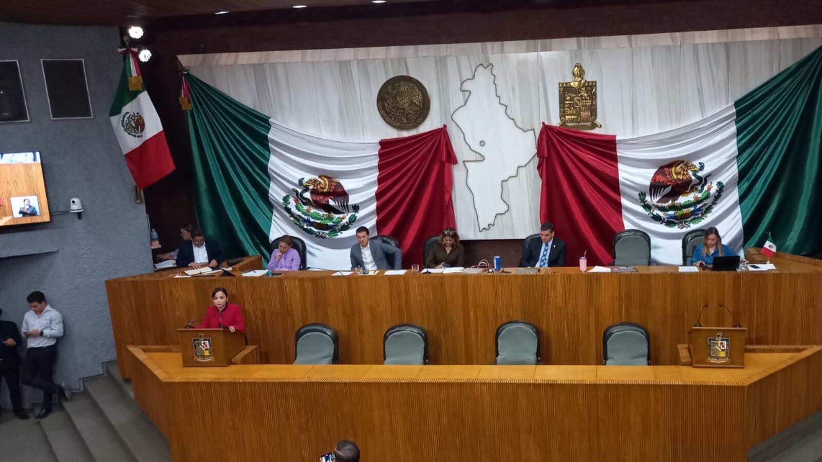 El Pleno autorizó que la Comisión de Gobernación y Organización Interna de los Poderes evalúe la petición de García.