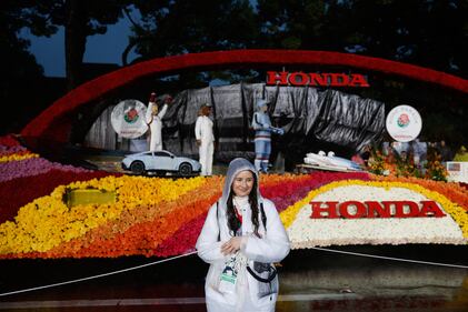 Por primera vez en dos décadas la lluvia fue protagonista en el Desfile de las Rosas de Pasadena