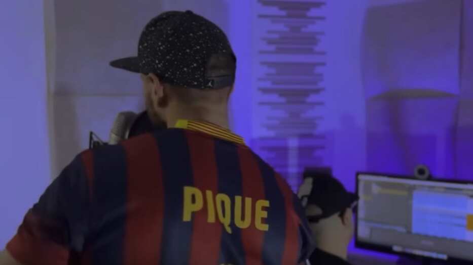 Respuesta de fans de Piqué a Shakira