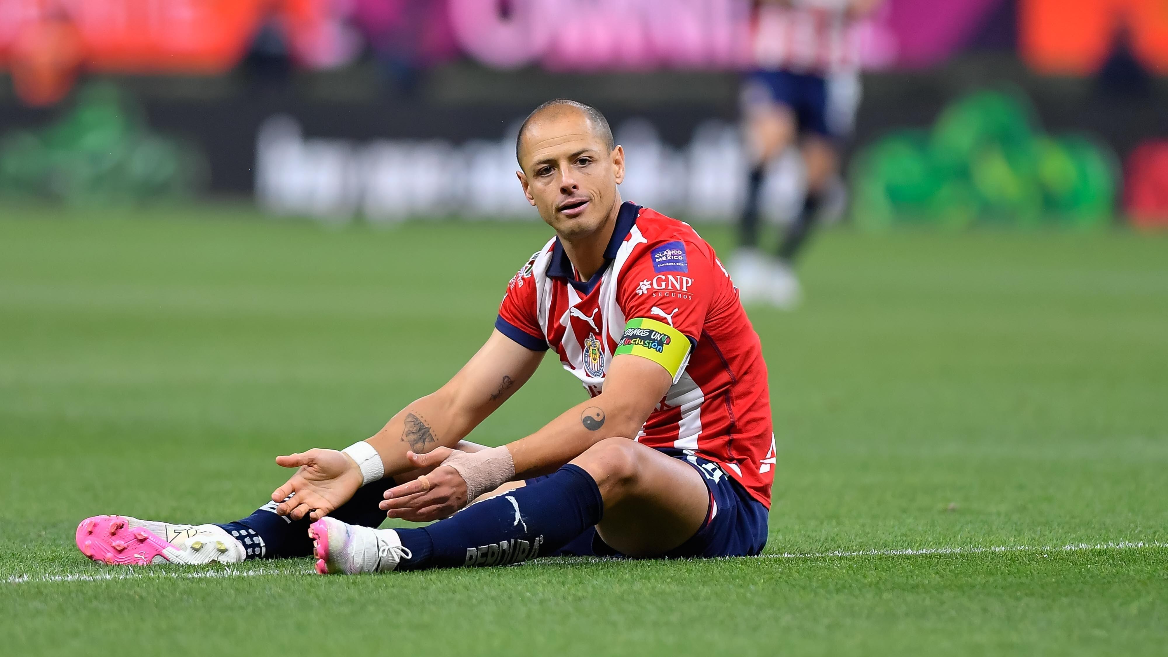 Chicharito Hernández no ha podido marcar gol desde su regreso a Chivas.