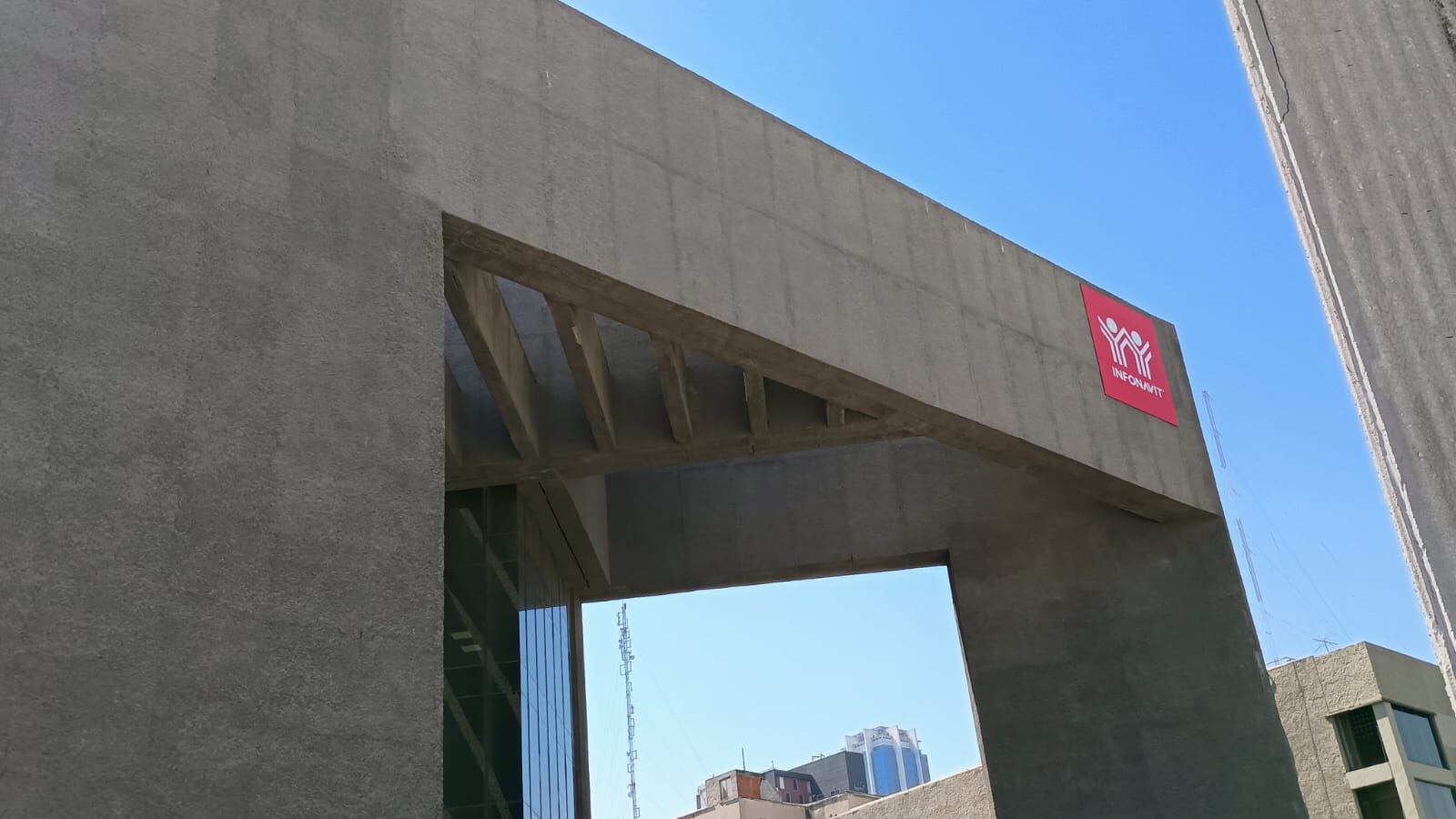 Las oficinas atenderán de lunes a viernes, de 08:30 a 18:00 horas y sábados de 08:30 a 14:30 horas.