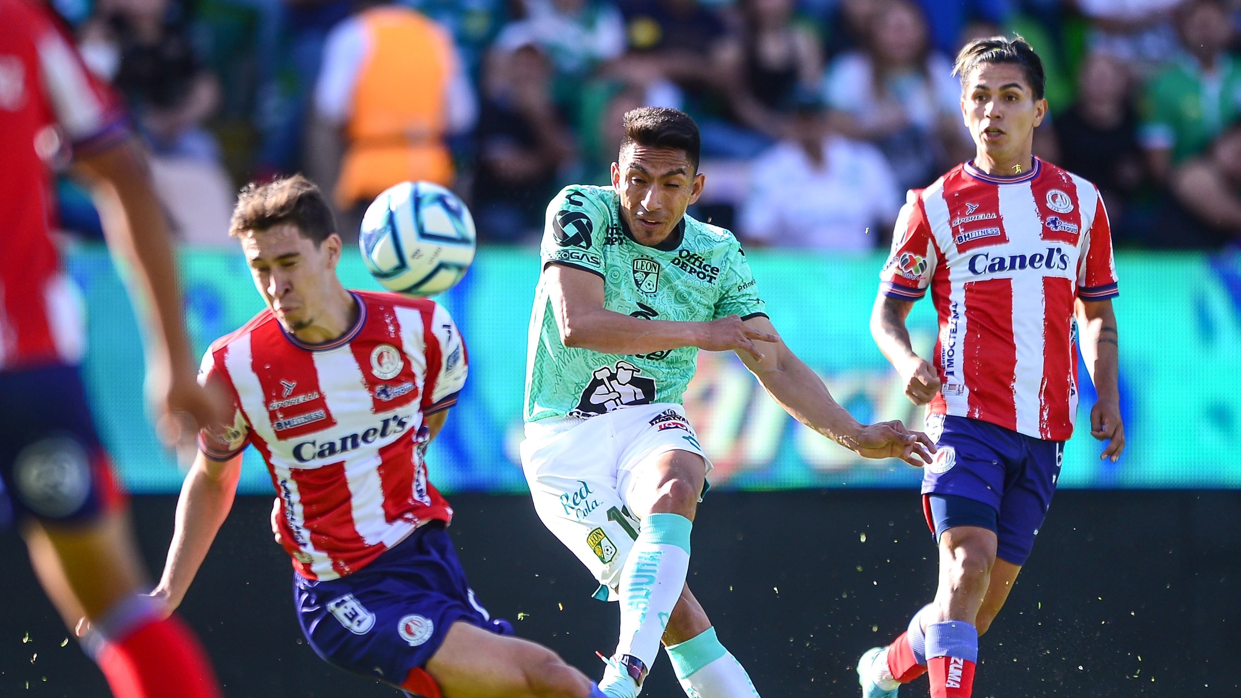 León y Atlético de San Luis se juegan su boleto a la Liguilla.