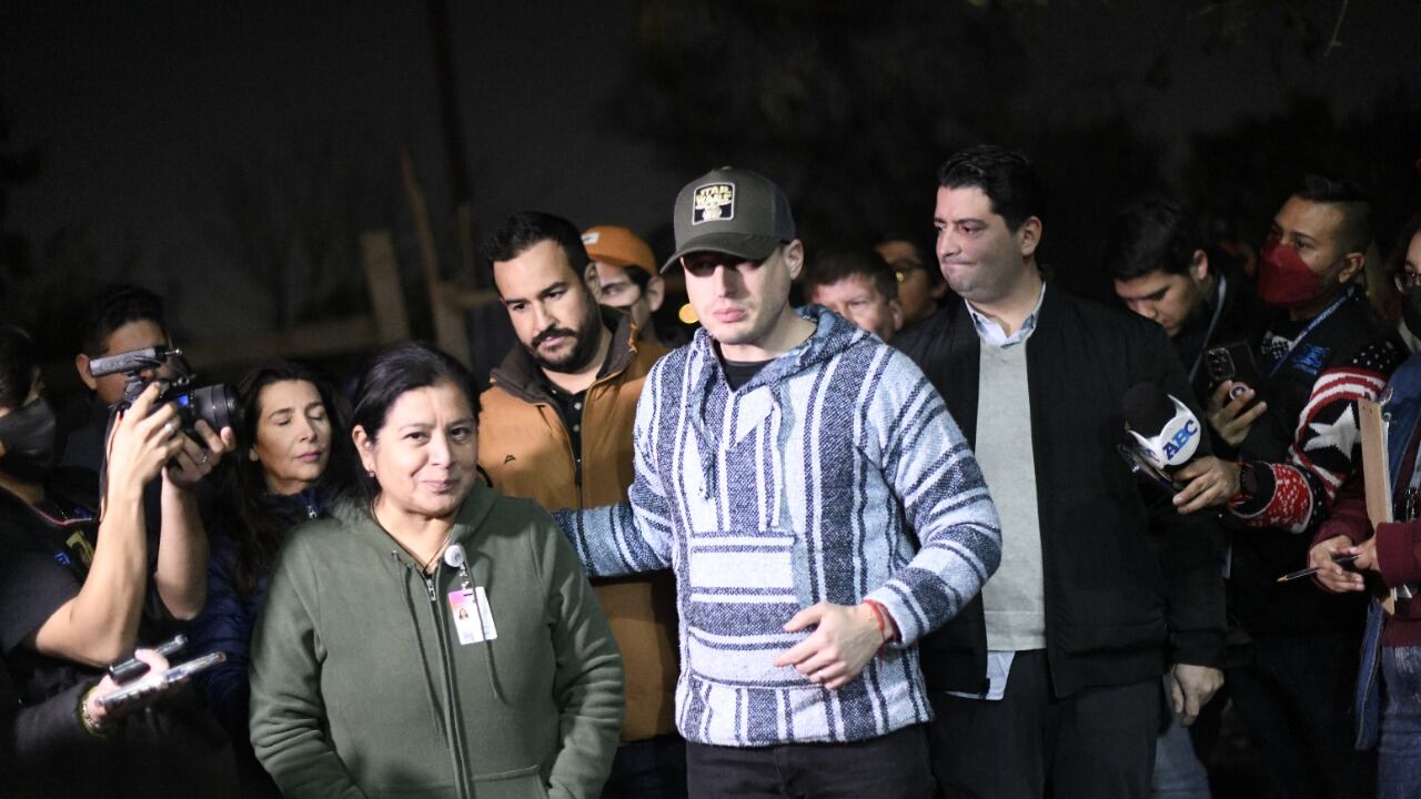 El presidente municipal de Monterrey visitó la zona y prometió ayuda continua a los vecinos.