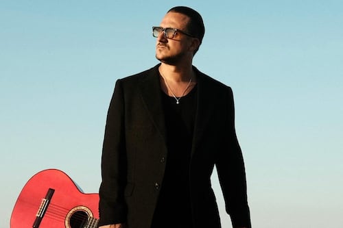 Giulio Nenna muestra un adelanto de su nuevo disco con el lanzamiento de “Passing By”