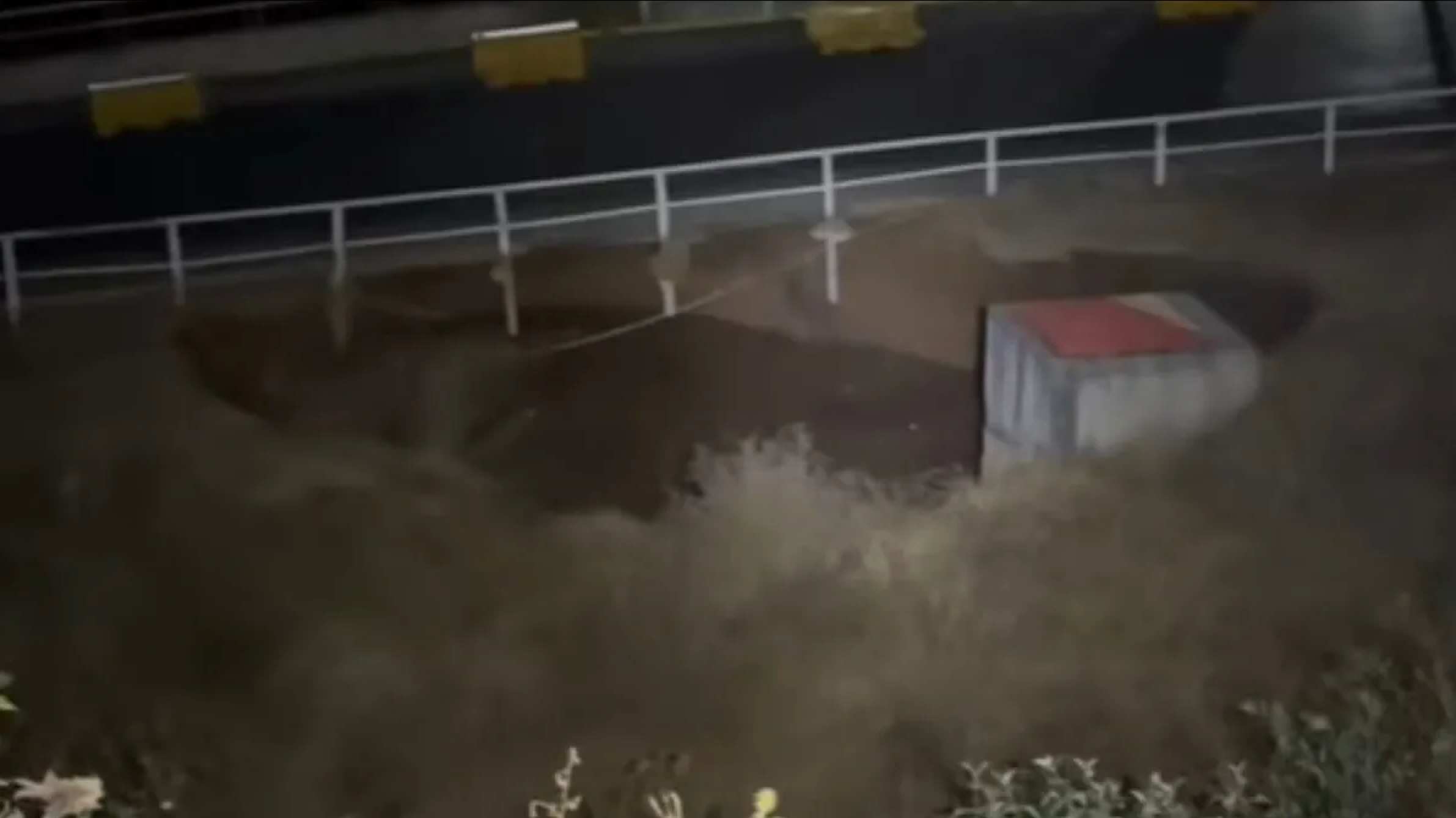 socavón en Interelomas