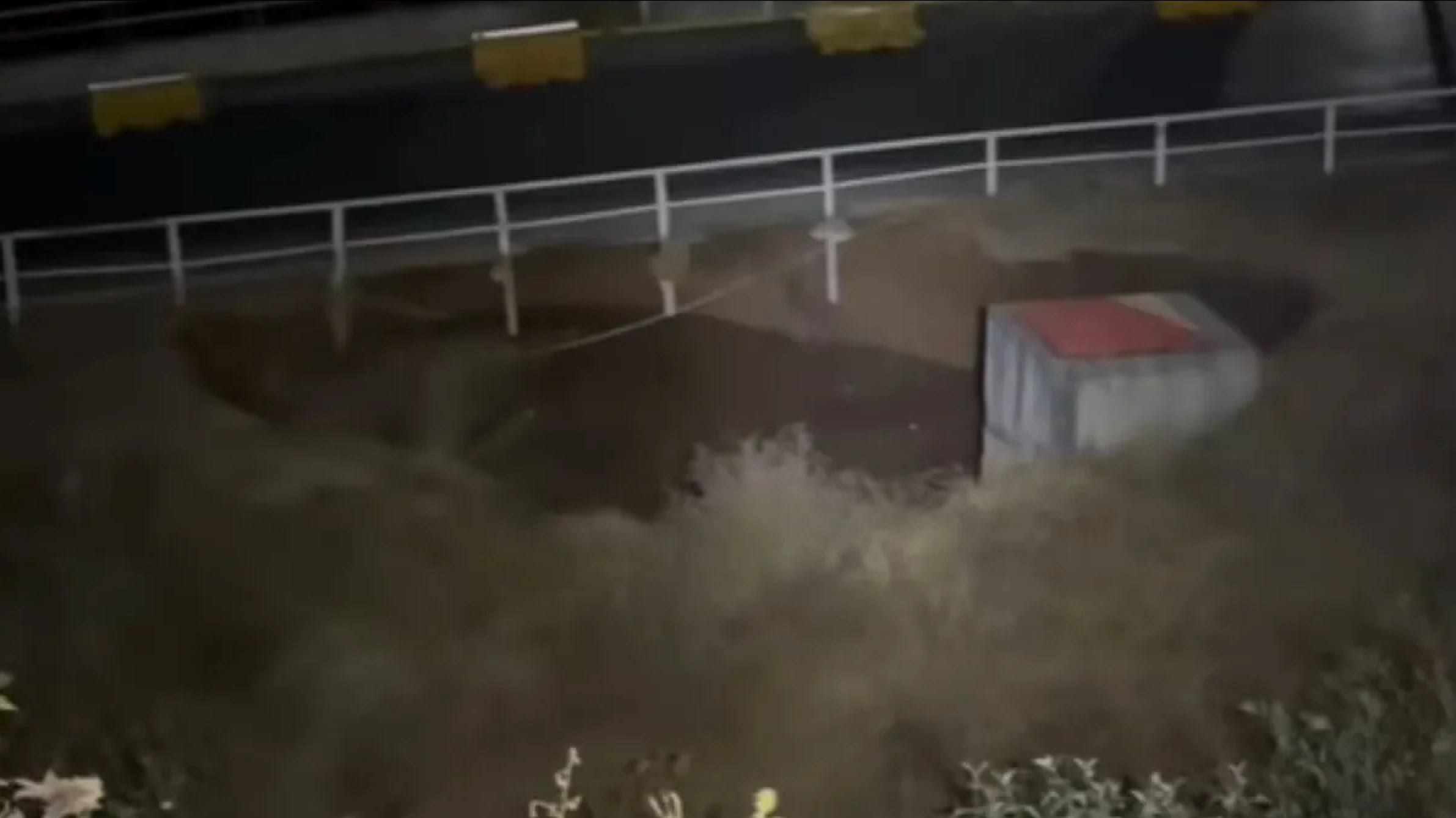 socavón en Interelomas