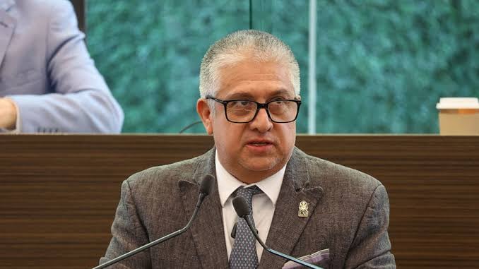 Diputado Sinuhé Piedragil