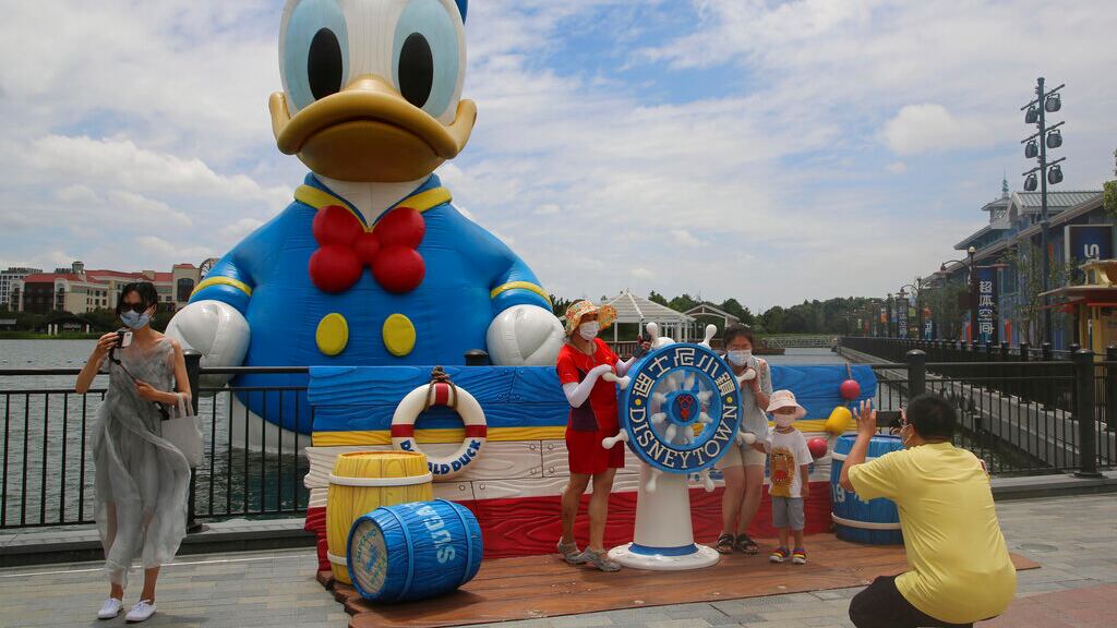 No se detalló porque mantuvieron retenidos a los visitantes.