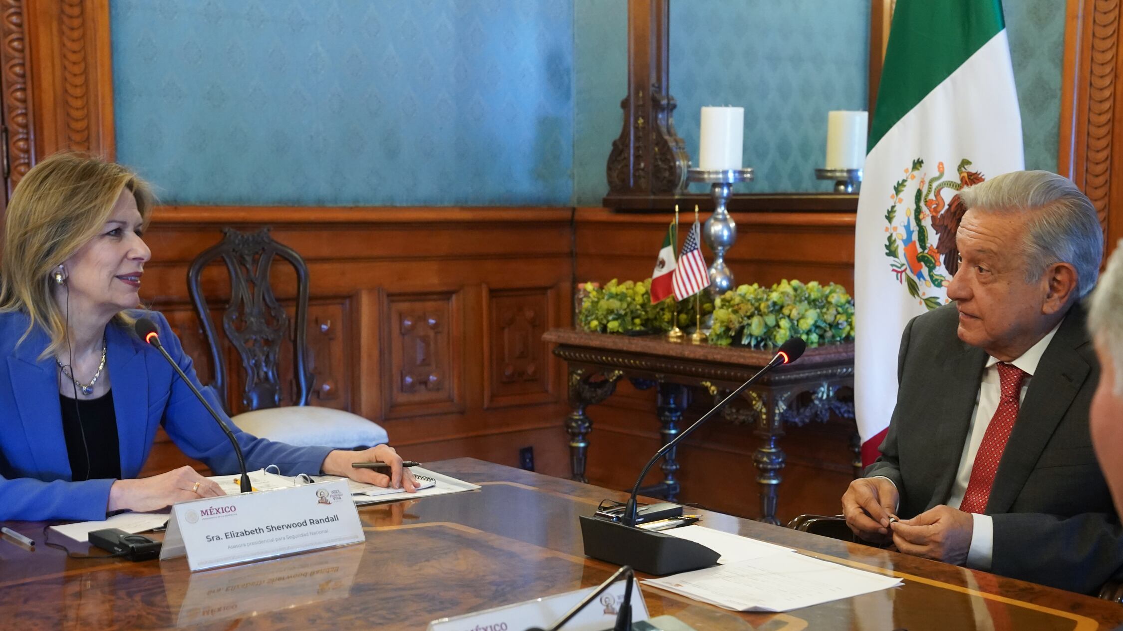 Visita de Liz Sherwood-Randall a México para combatir tráfico de fentanilo