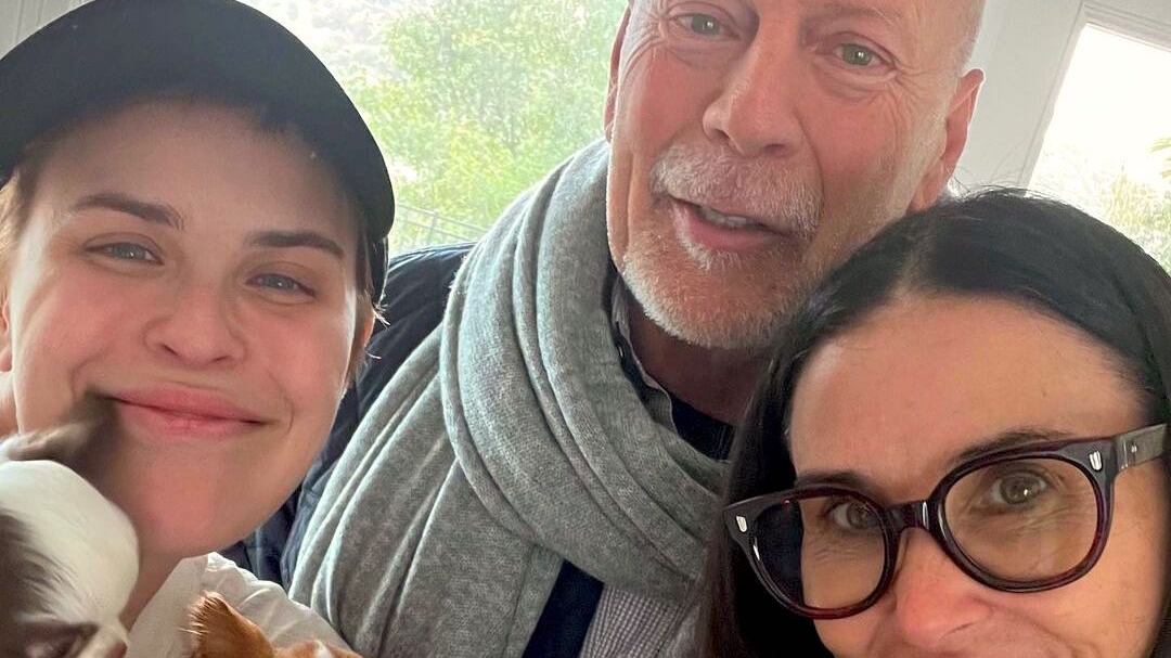 El actor es rodeados de amor durante su cumpleaños.