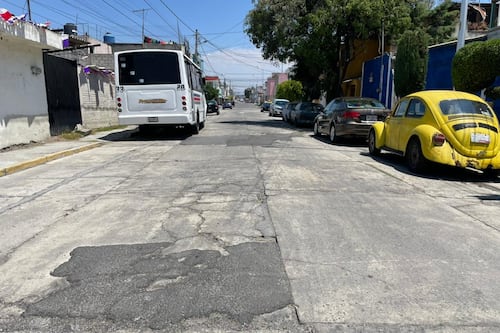 #PoliticaConfidencial: Armenta en el aire… y la capital tan llena de baches que parece pista lunar