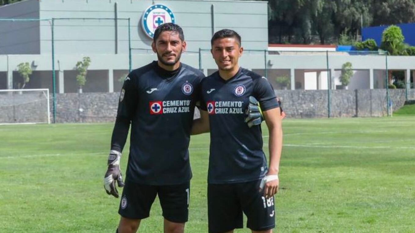 Misael Corona es portero de la Sub-20 de Cruz Azul.