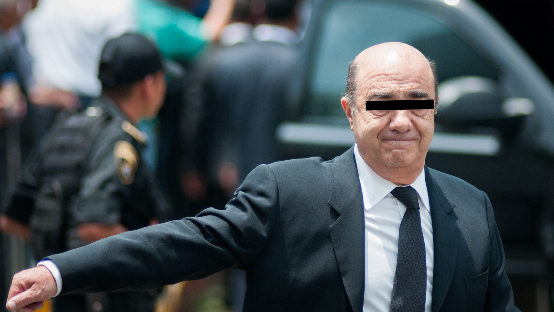 Jesús Murillo Karam asistió al funeral del entonces director del ISSSTE Sebastian Lerdo de Tejada en 2015