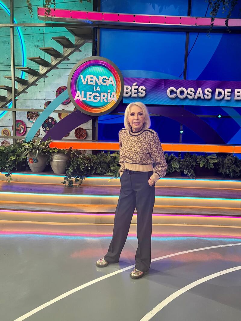Orgullosa de su cuerpo a los 72 años, confesó que vienen algunos “arreglitos” en la cara, que es la parte que no le gusta.