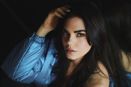 Esto debe pagarle Livia Brito al paparazzi que agredió