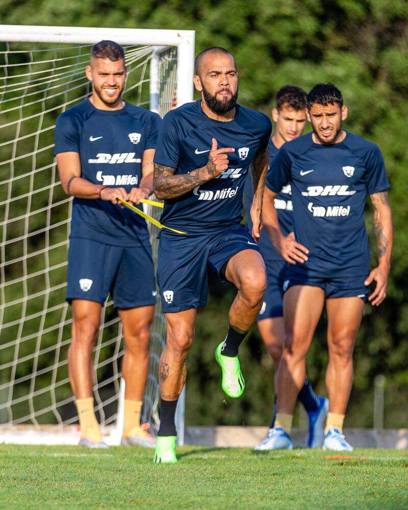 Barcelona vs Pumas